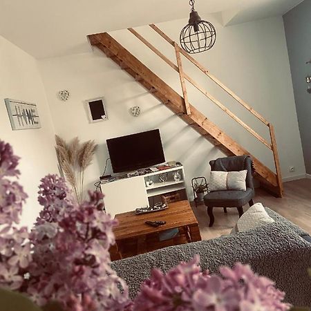 Ferme Des P'Tits Loups Villa Soindres Bagian luar foto