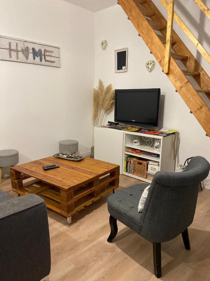 Ferme Des P'Tits Loups Villa Soindres Bagian luar foto